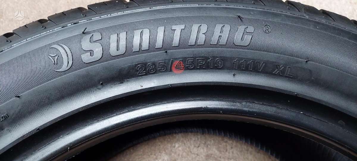 Sunitrac, summer 285/45 R19