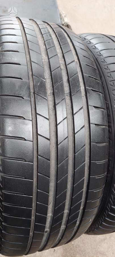 Bridgestone, летние 225/45 R18