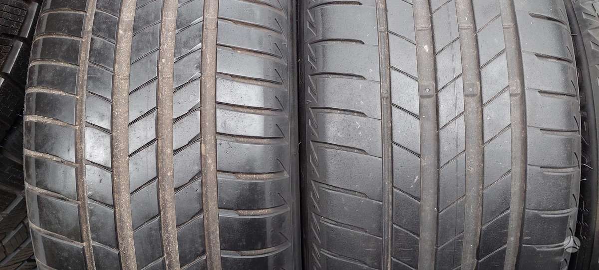 Bridgestone, летние 225/45 R18