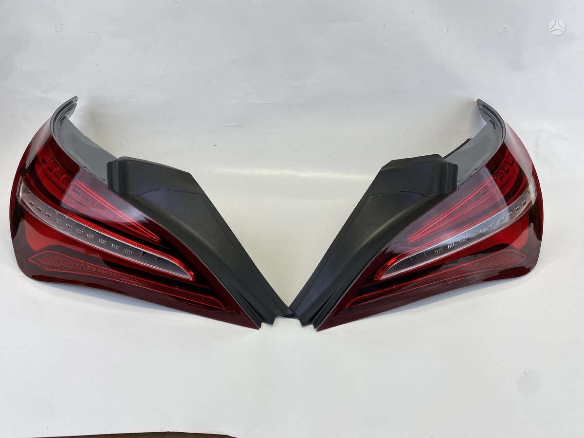 Mercedes-Benz CLA klasė lights