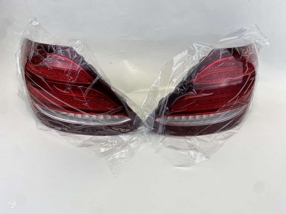 Mercedes-Benz E klasė lights