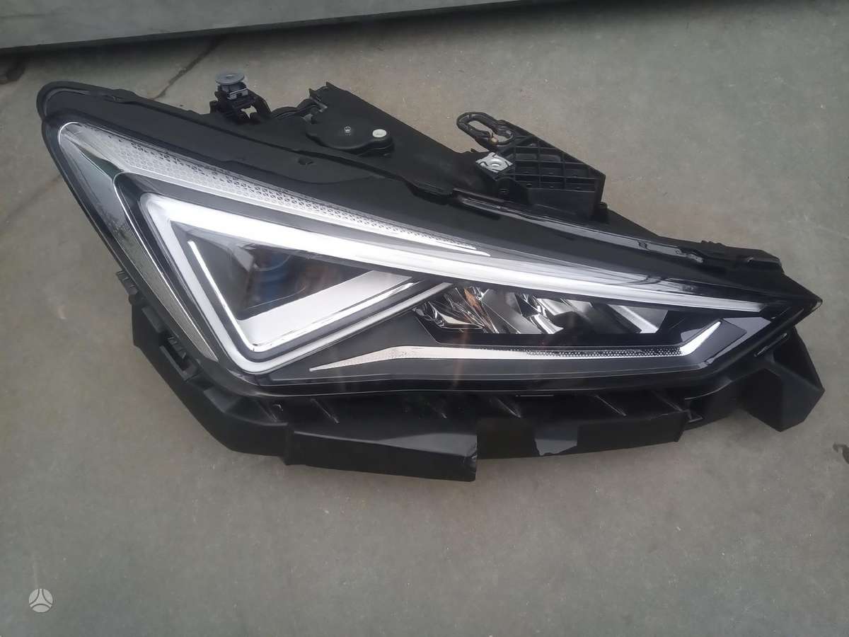 Seat Leon bumpers
