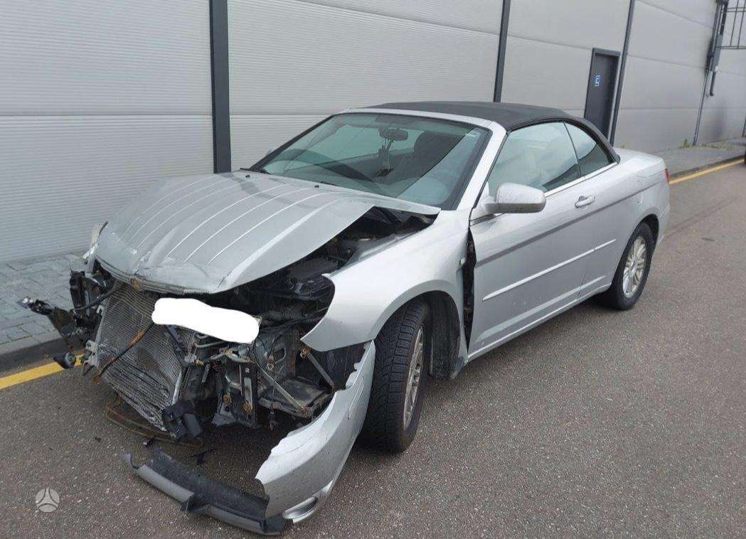 Chrysler Sebring dalimis