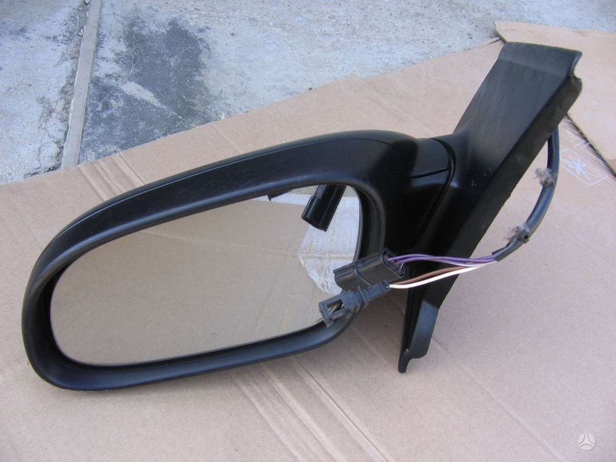 Volkswagen Fox mirrors, lights