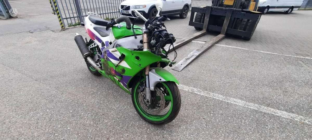 Kawasaki ZX/ZX-R (Ninja), sportiniai / superbikes 1999 m., | A20410418