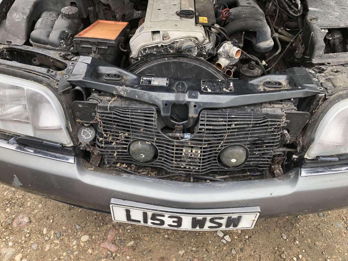 Mercedes-Benz S320
