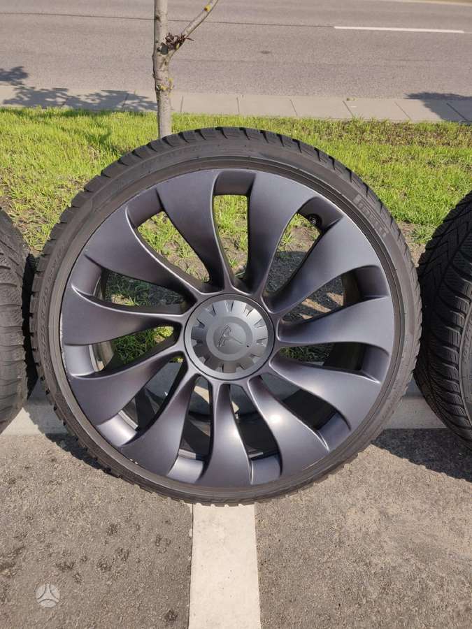 TESLA, легкосплавные , R19
