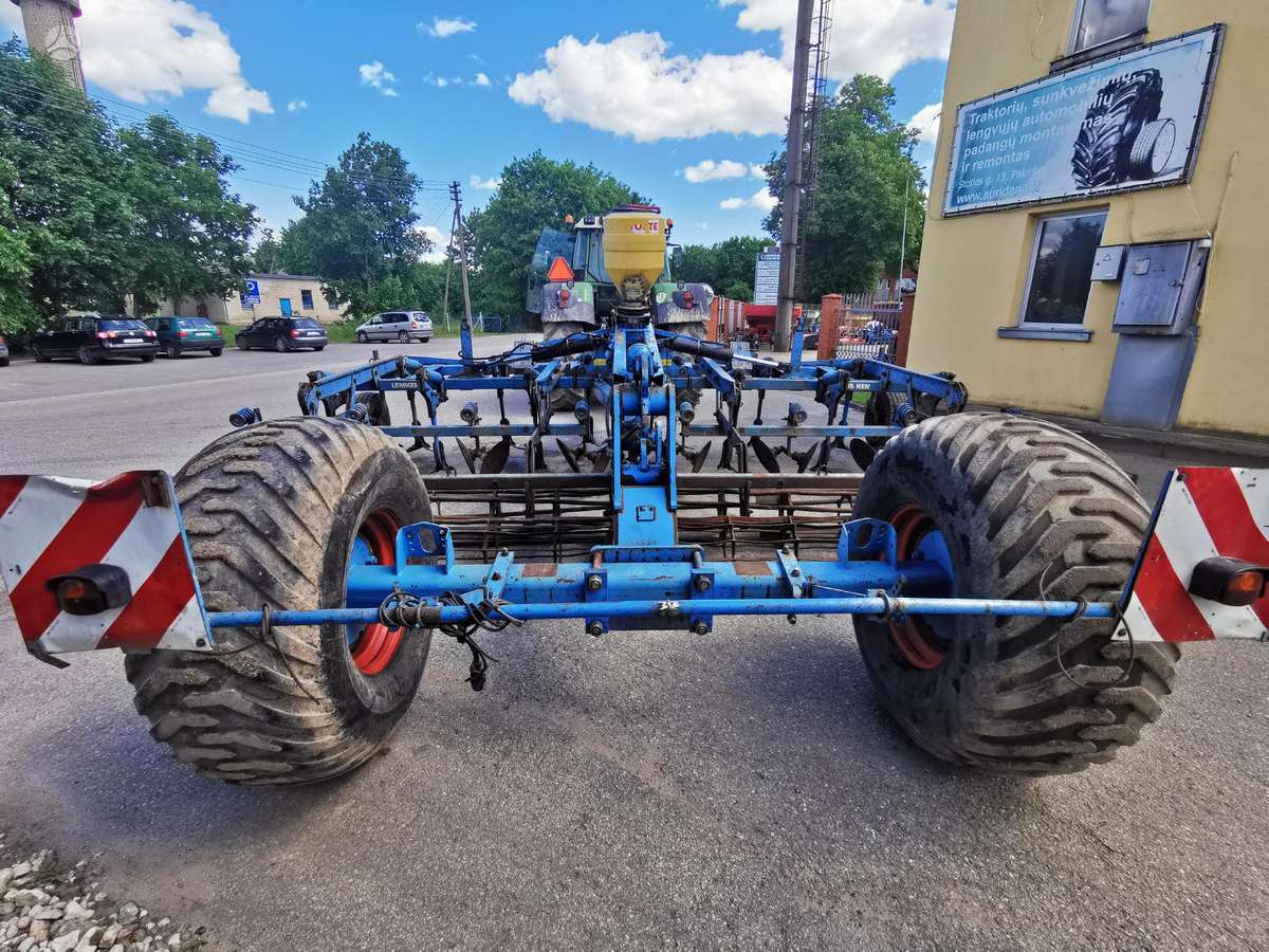 Lemken Smaragd d9/600, scrapers, scrubbers
