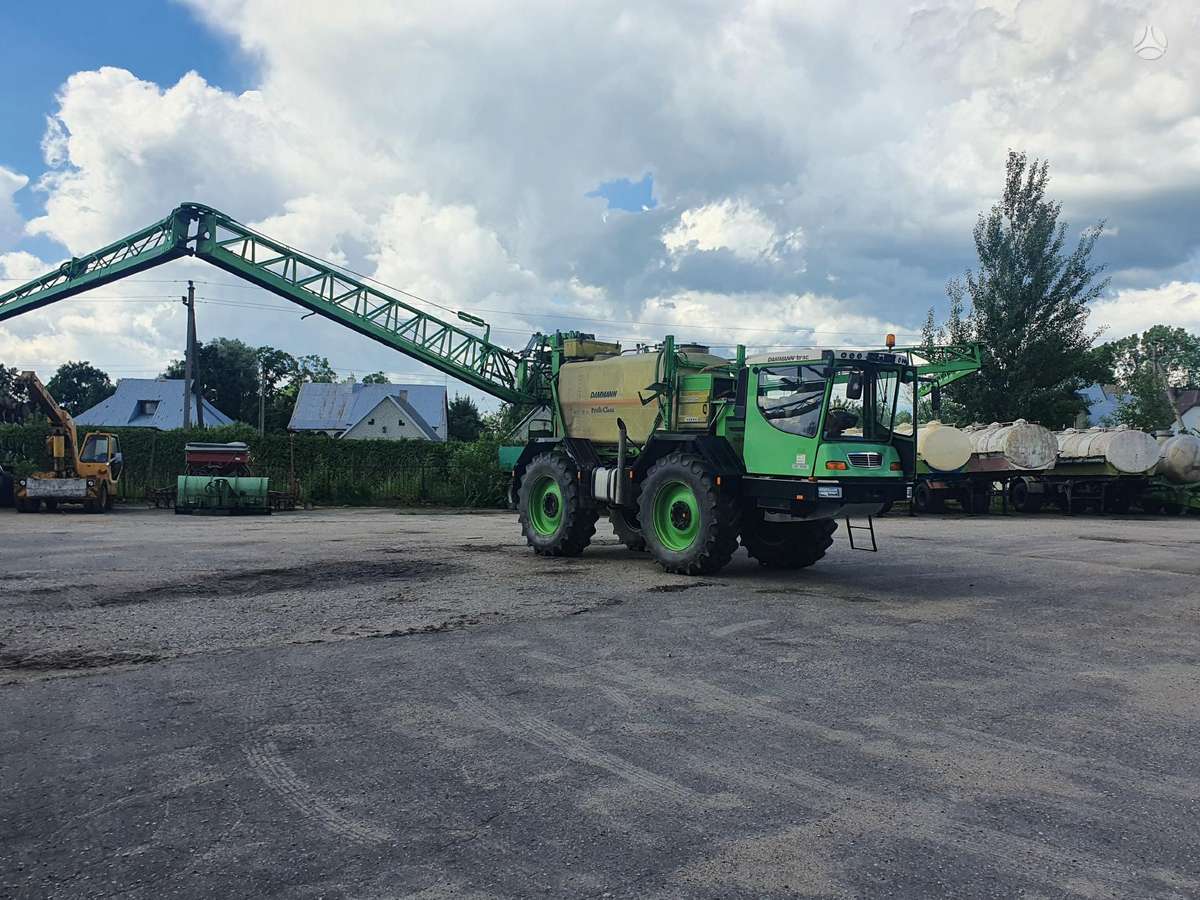 Dammann DTP 4536, self-propelled sprayers