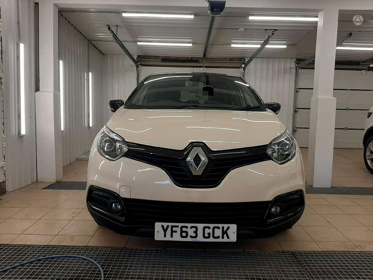 Renault Captur for parts