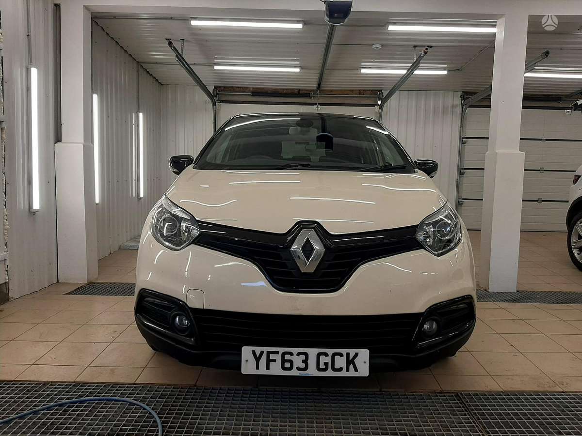 Renault Captur по частям