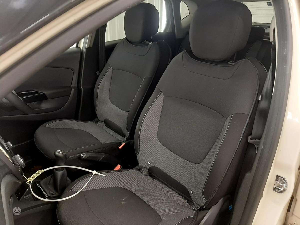 Renault Captur dalimis