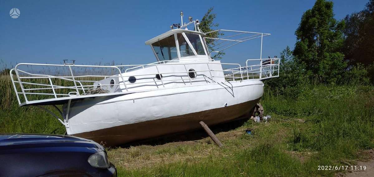 CCCP Pramoginis kateris, yachts / cruisers