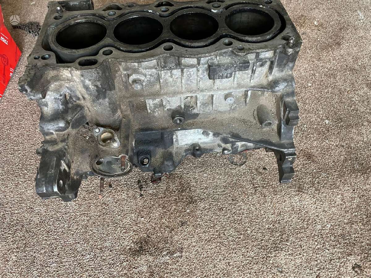 Toyota Auris, 1nd, engine block