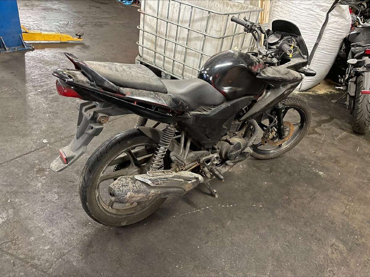 Honda CB, street / classic