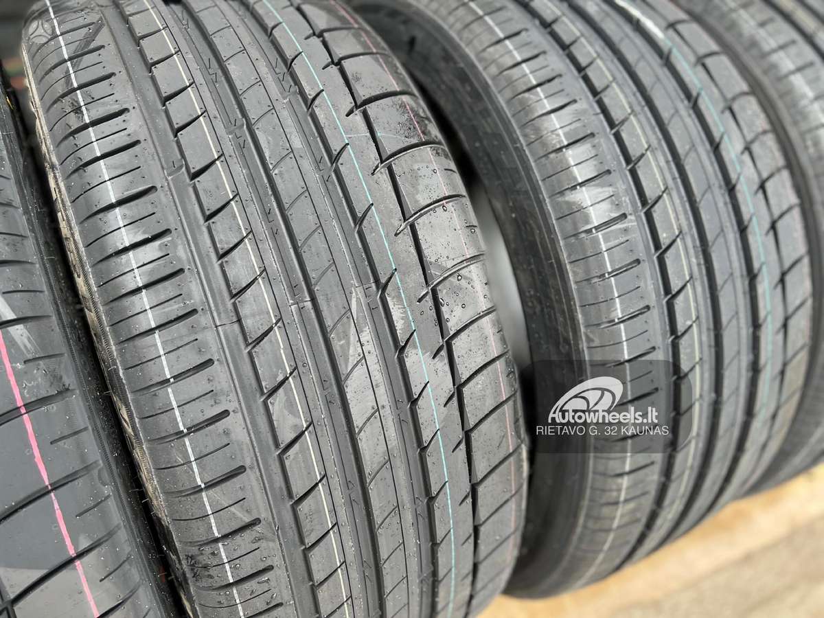 Triangle Sportex TH201, summer 255/40 R20