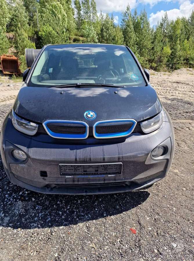 BMW i3 dalimis