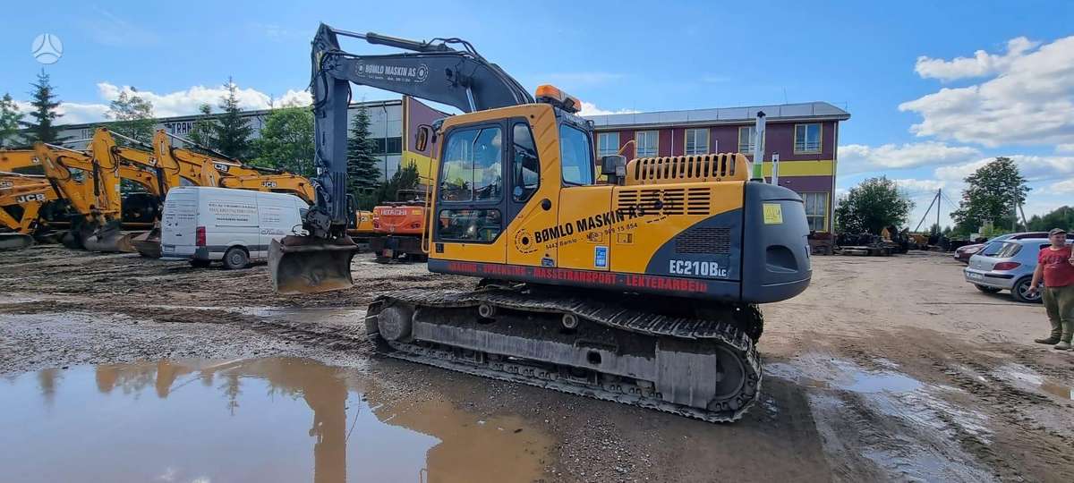 Volvo EC210B, excavator
