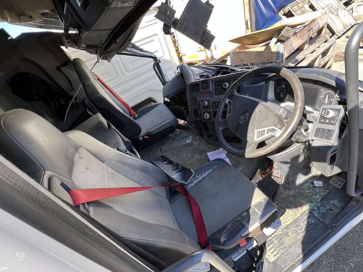 Renault T460, тягачи