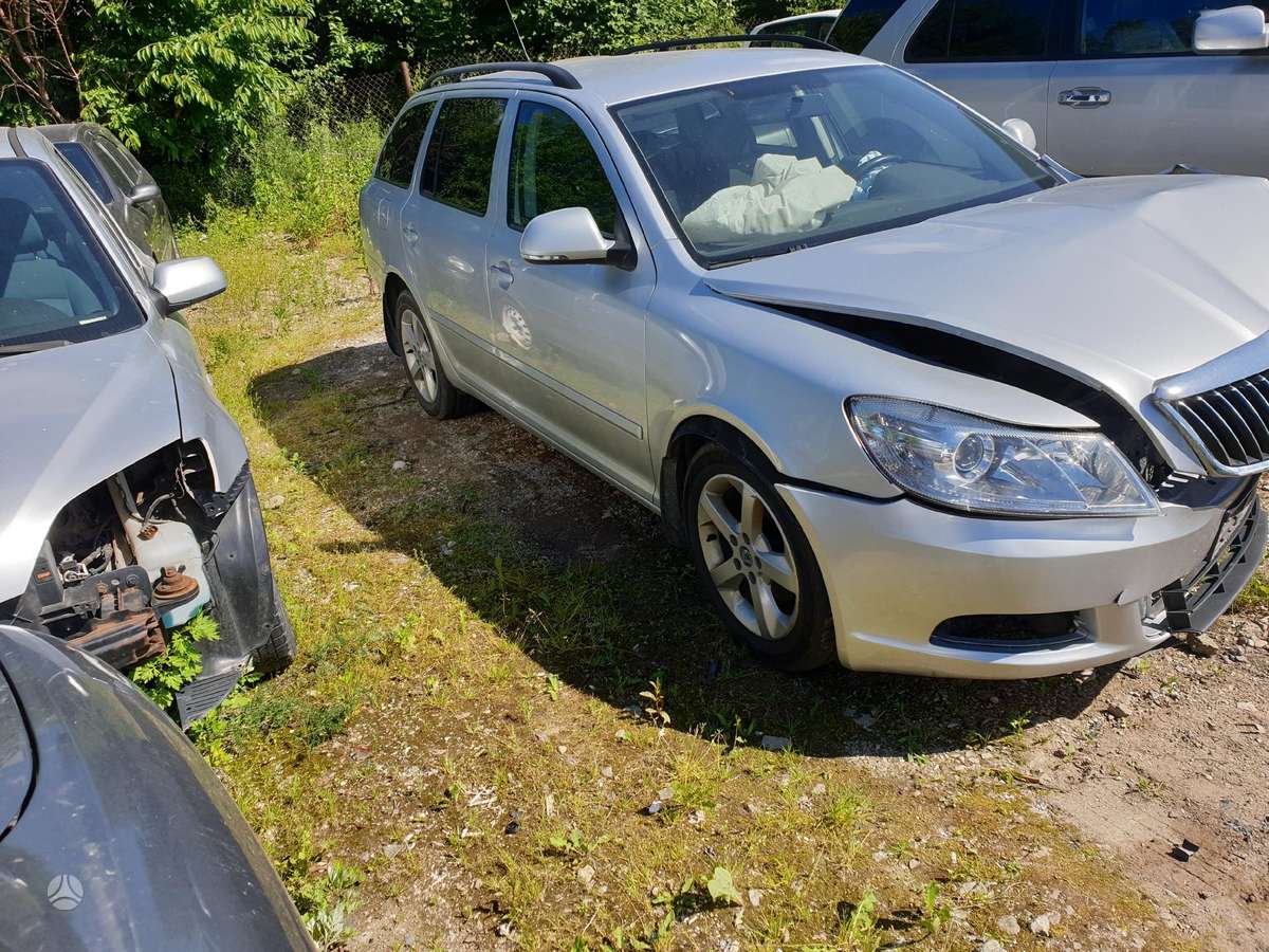 Skoda Octavia rezerves daļās