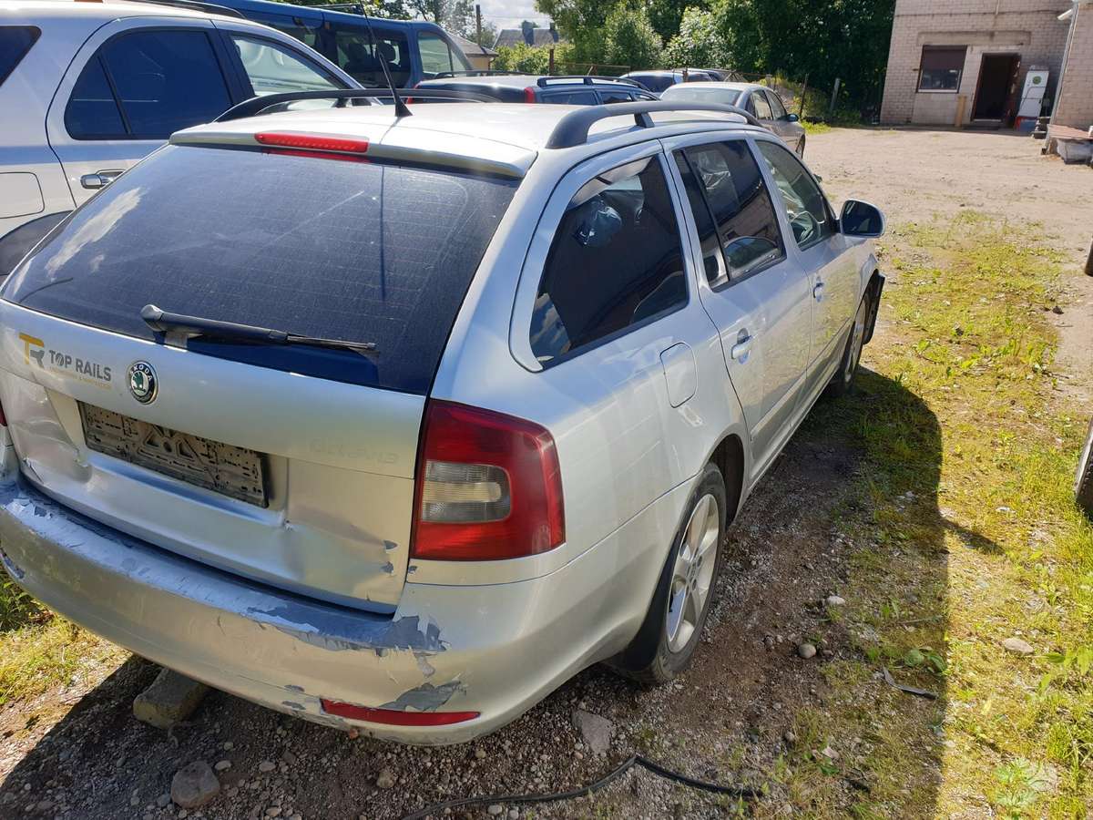 Skoda Octavia по частям