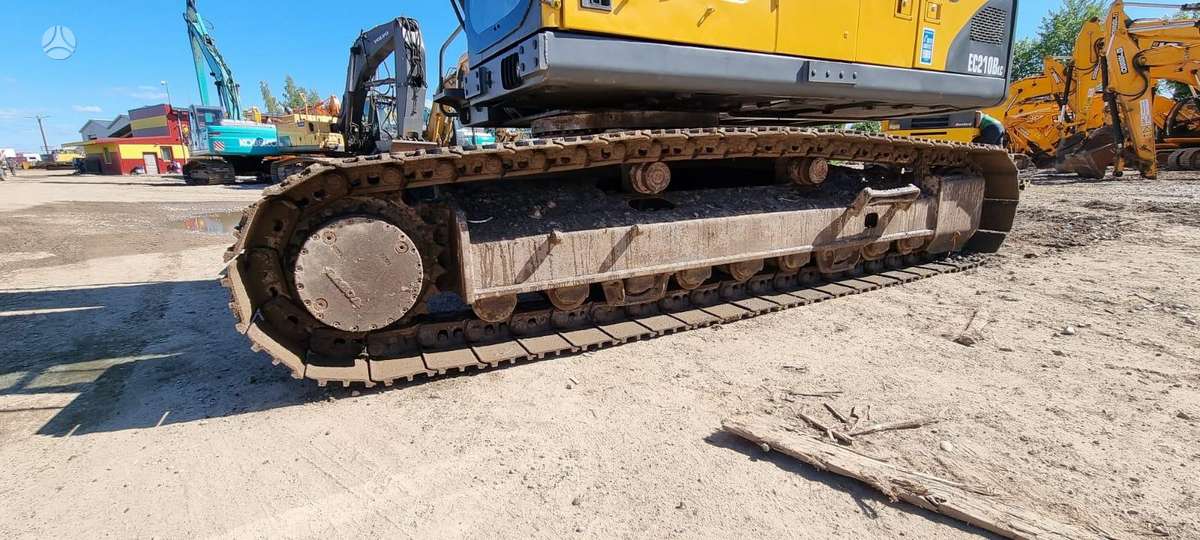 Volvo EC210B, excavator