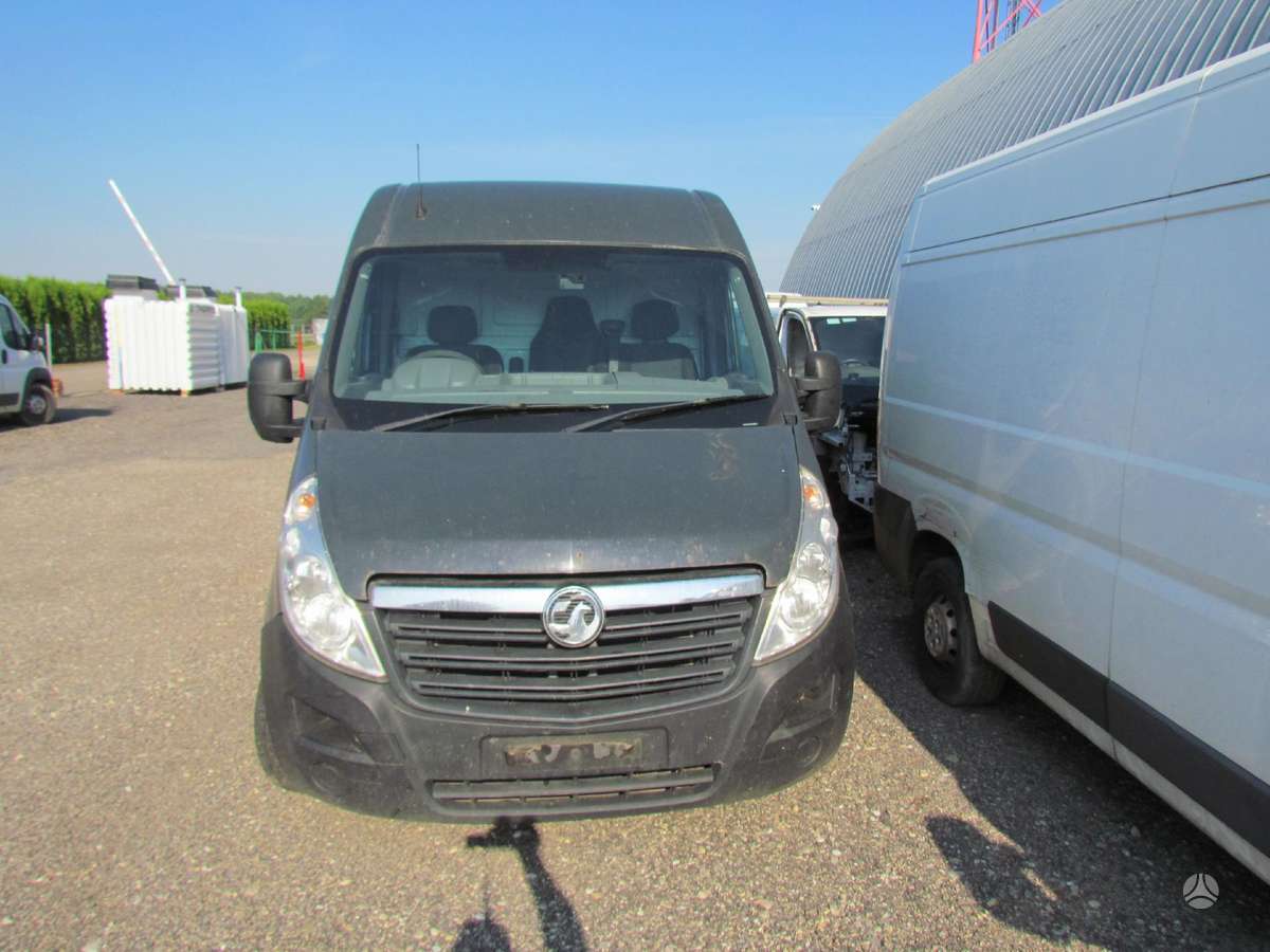 Opel Movano