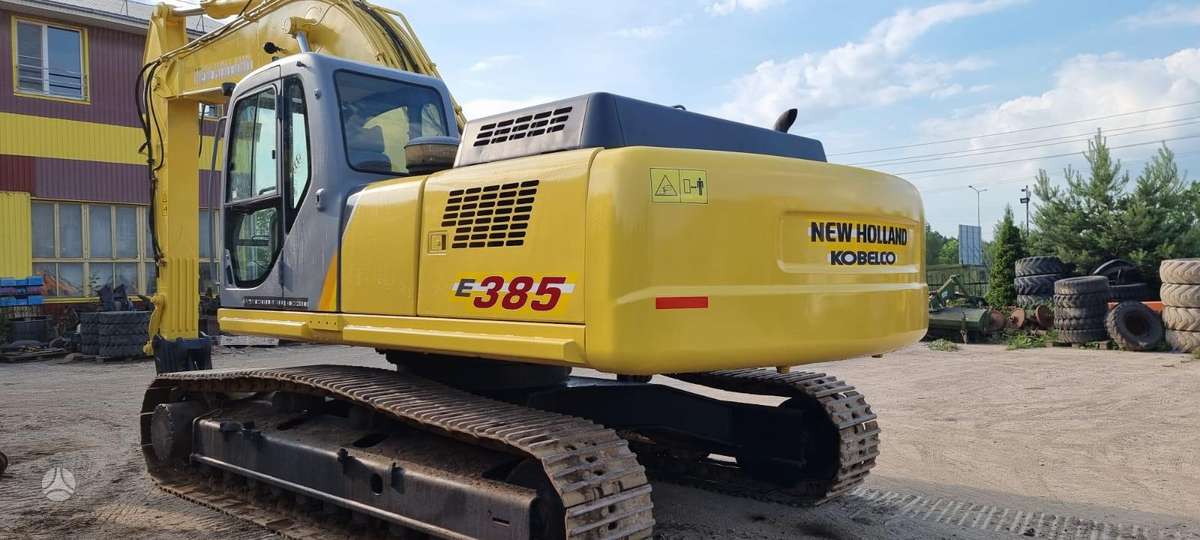 New Holland E385, экскаваторы