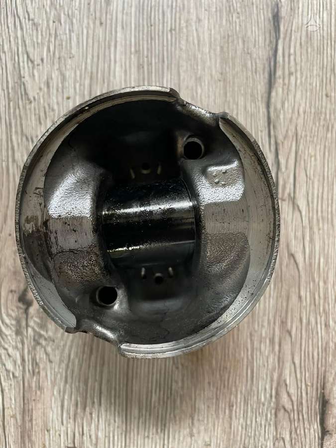 BMW 1 serija, 0840zr, pistons