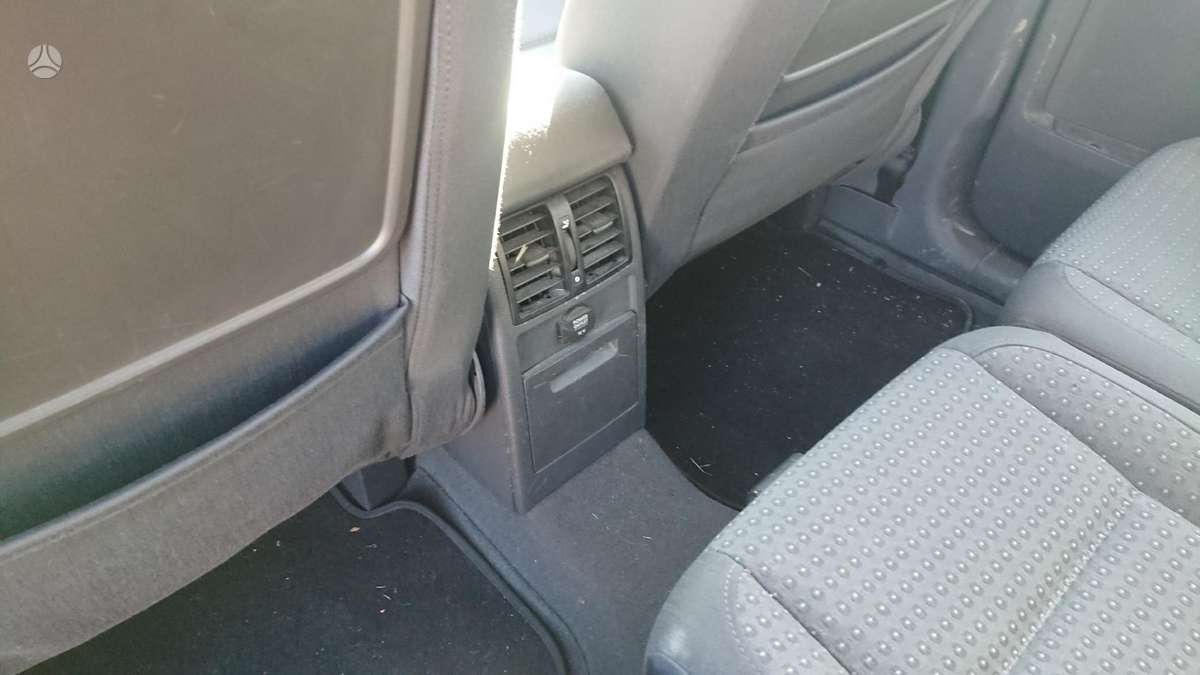 Volkswagen Touran dalimis