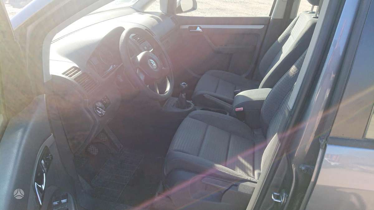 Volkswagen Touran dalimis