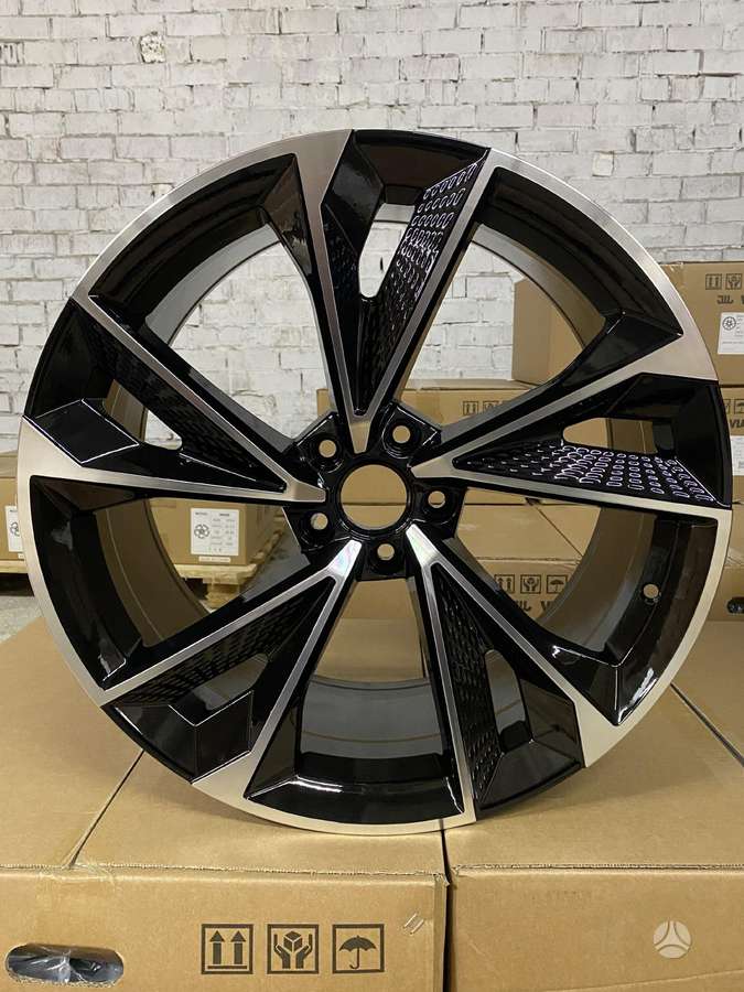 Audi Style RS7, light alloy, R21