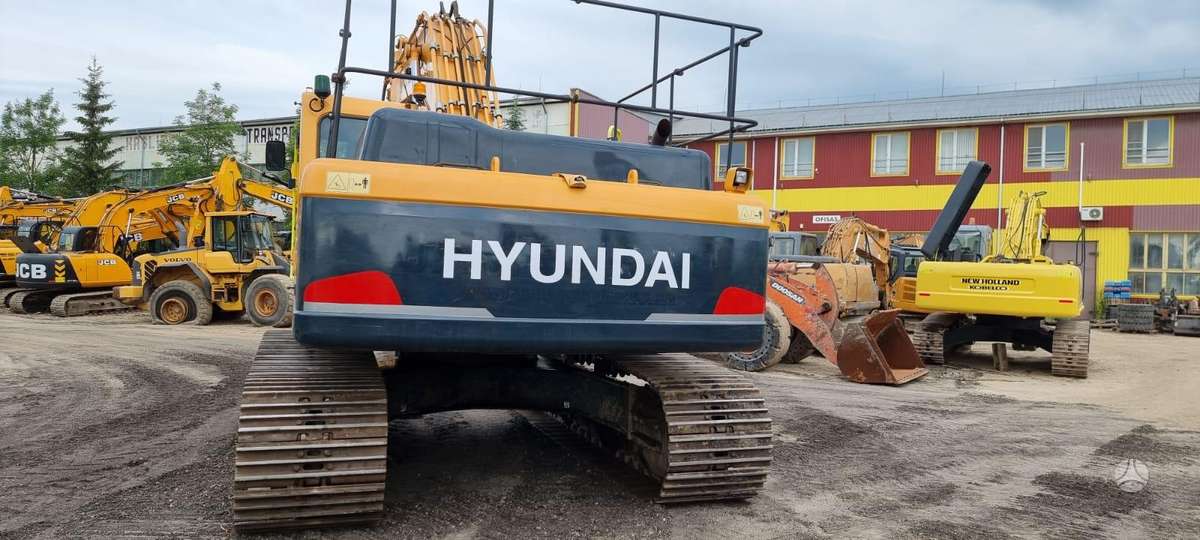 Hyundai R300LC-9A, экскаваторы