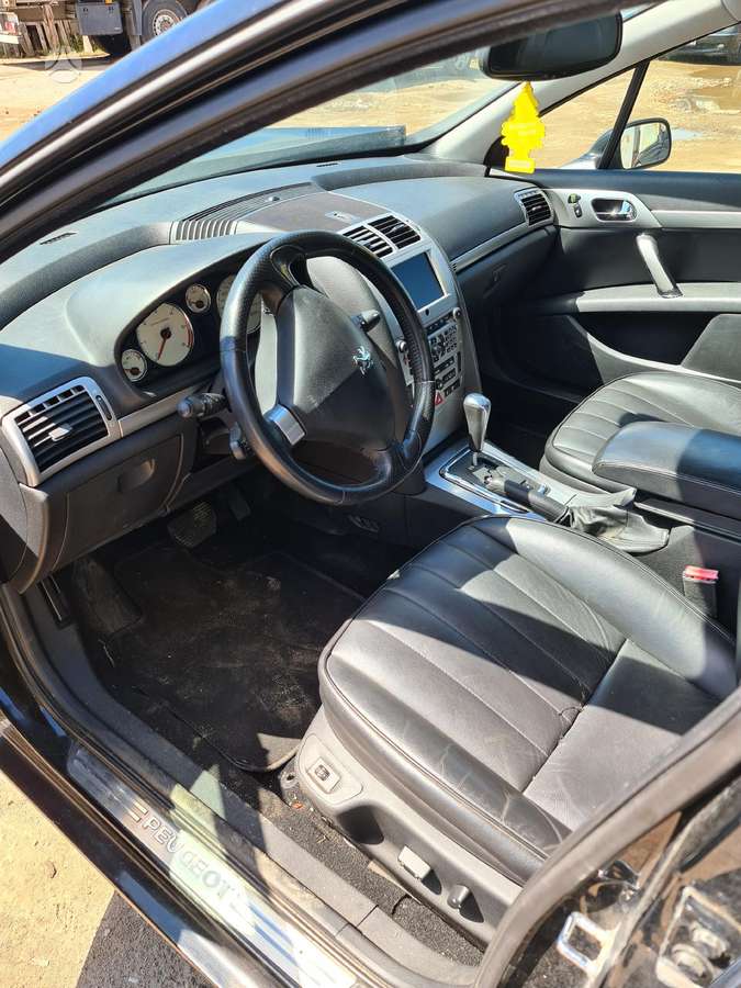 Peugeot 407