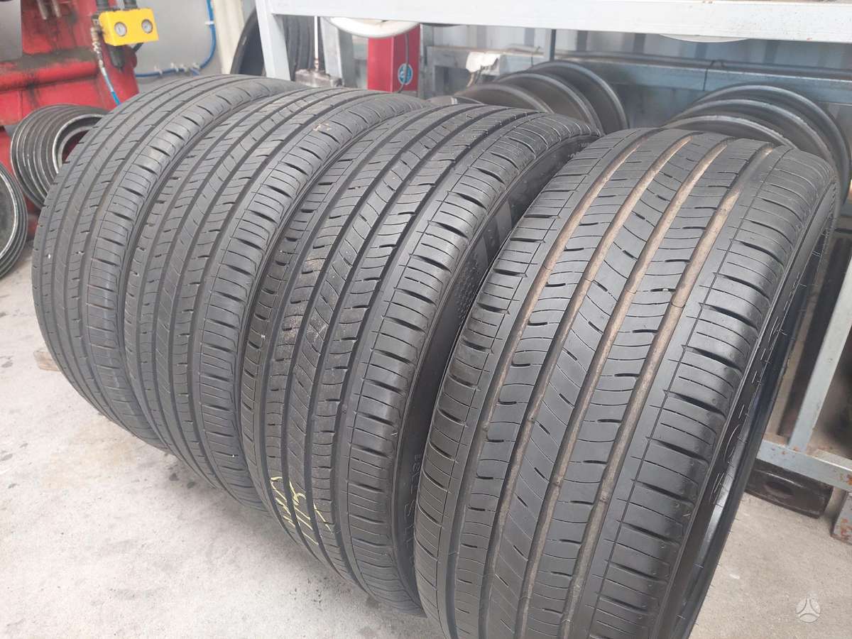Kumho, всесезонные 225/45 R18
