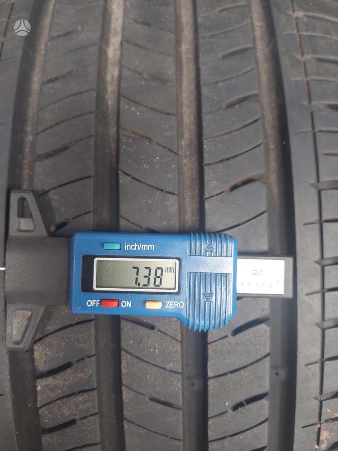 Kumho, всесезонные 225/45 R18
