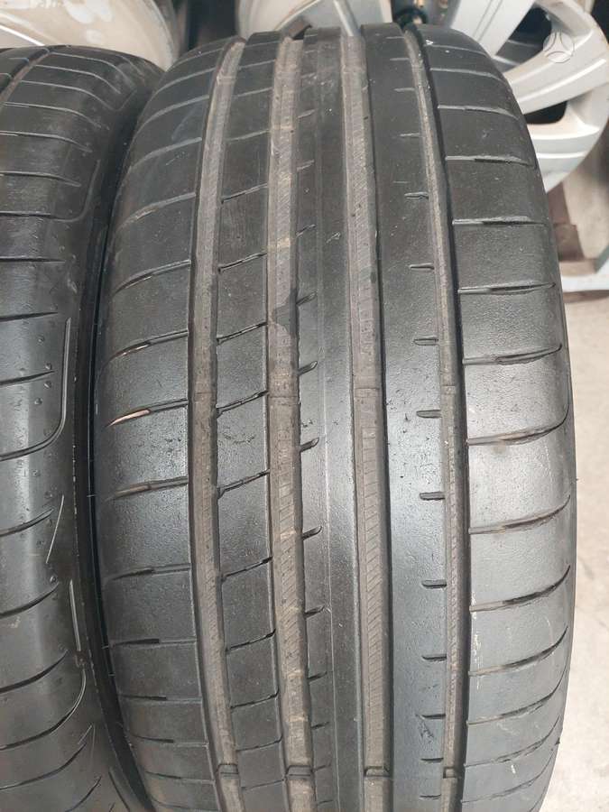 Goodyear, летние 235/45 R20