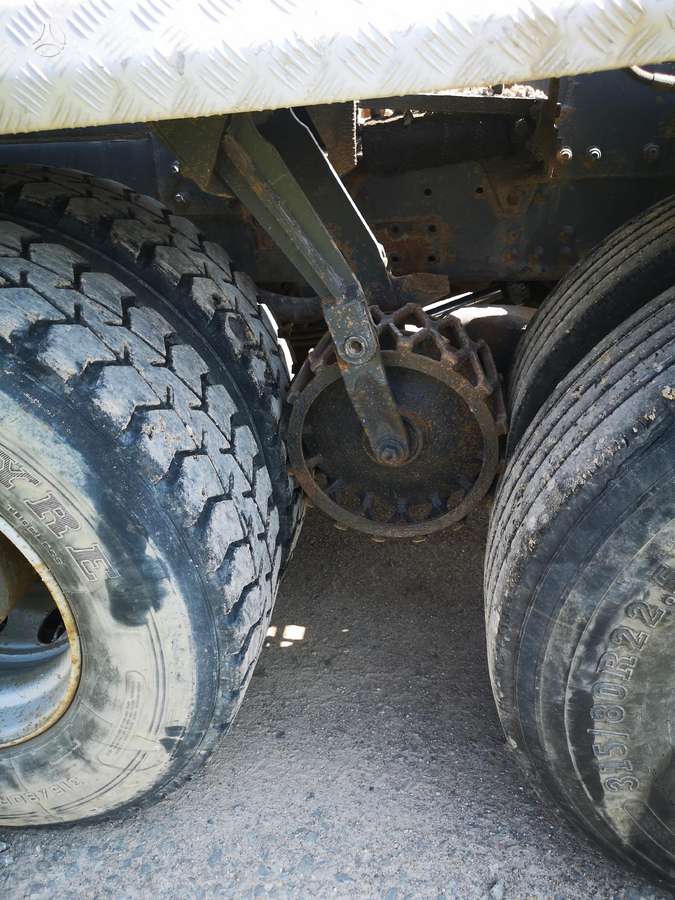Volvo FM9, sunkvežimiai