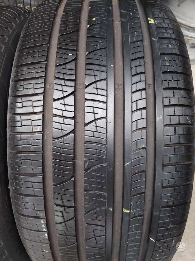 Pirelli, universalios 295/40 R20
