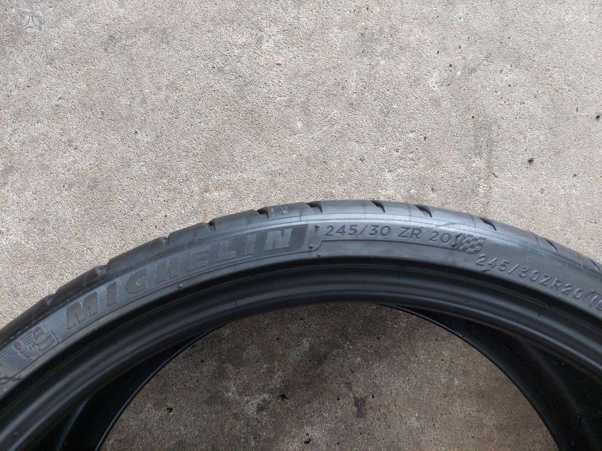 Michelin, летние 245/30 R20