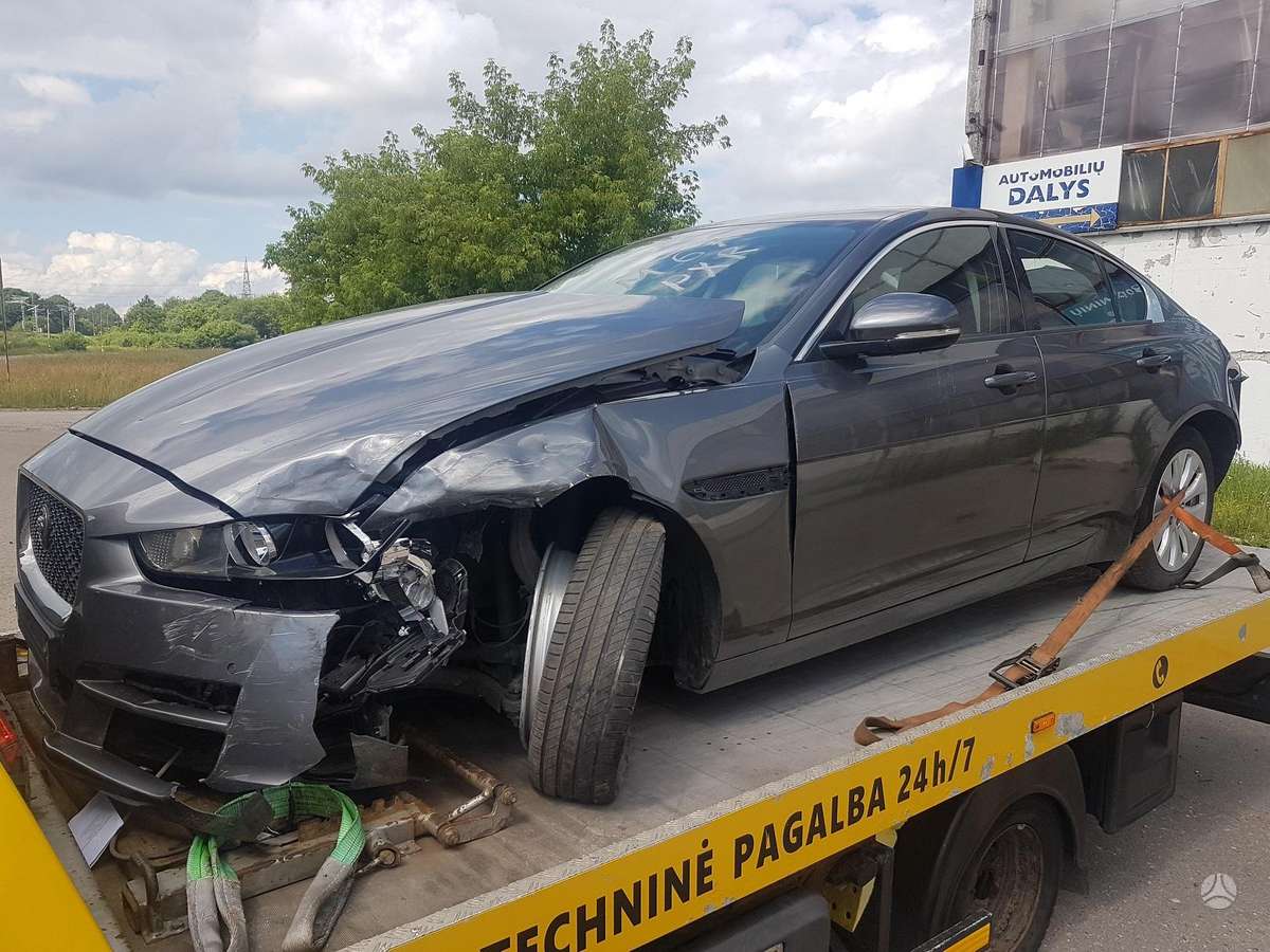 Jaguar XE Dalimis engine aj20d4 gearbox t2h24549