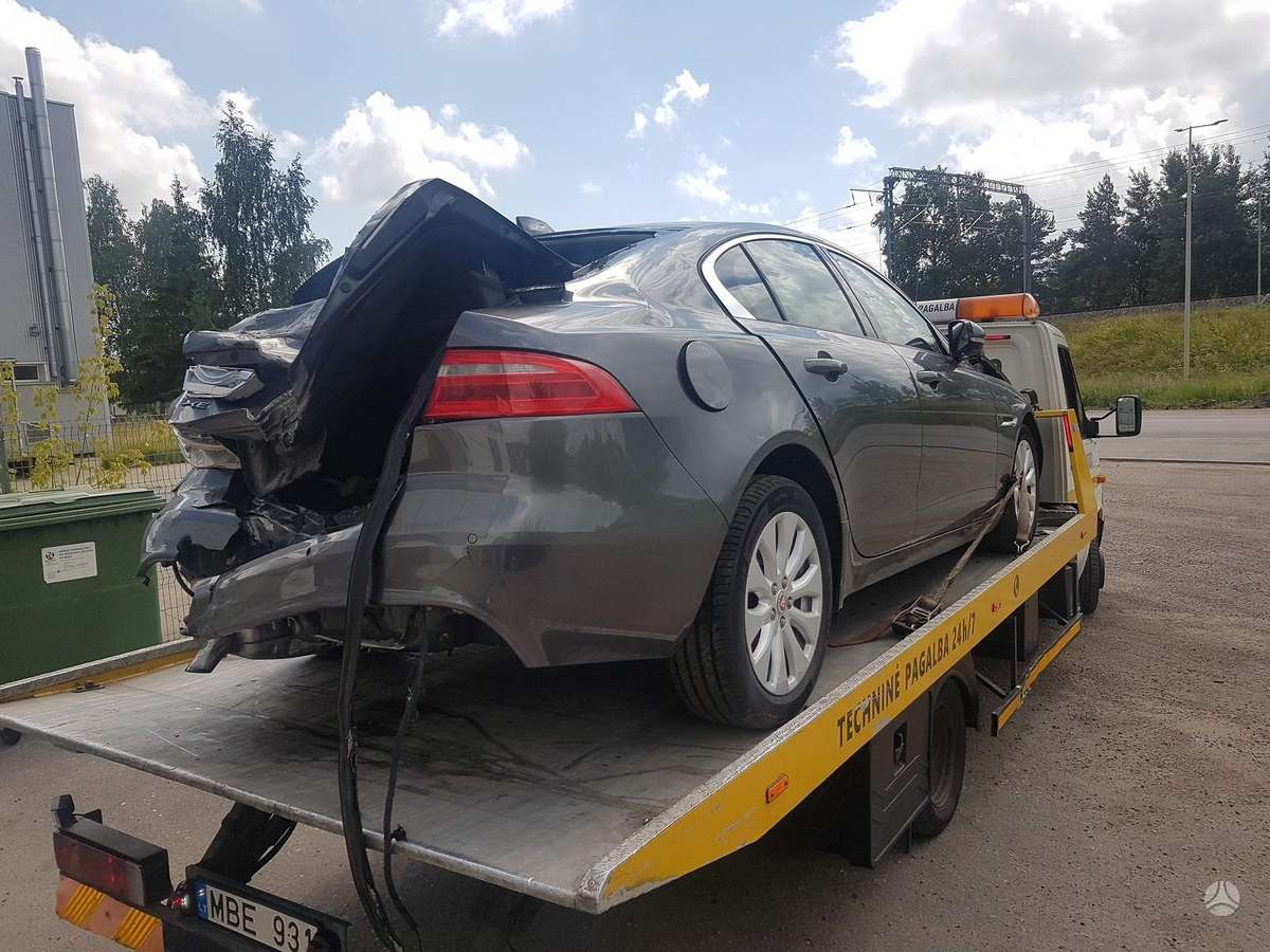 Jaguar XE Dalimis engine aj20d4 gearbox t2h24549