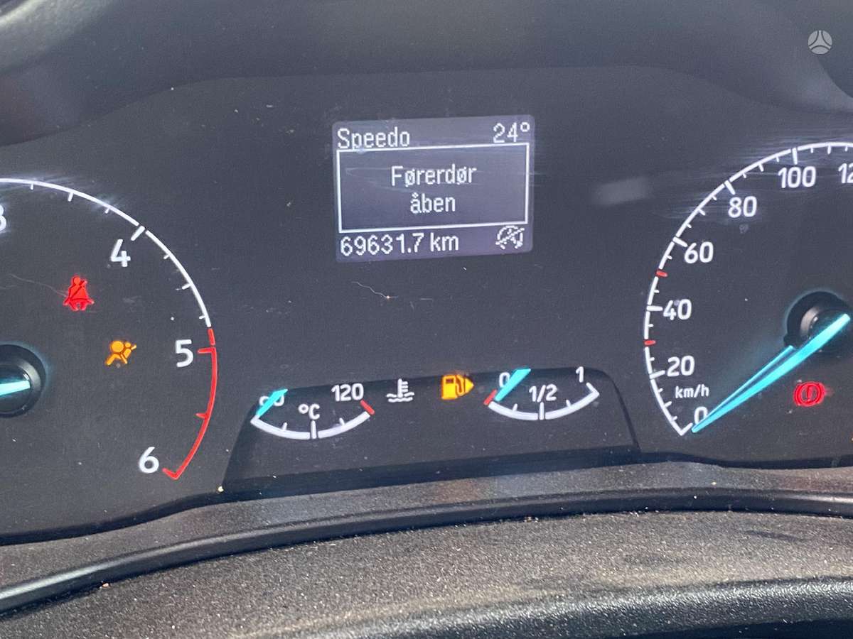 Ford Transit Connect dalimis