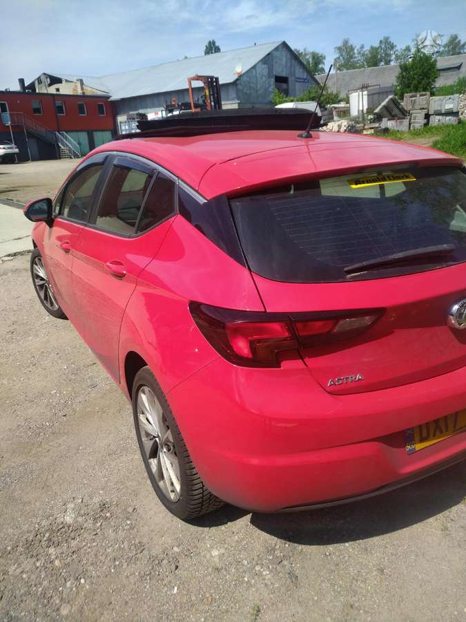 Opel Astra