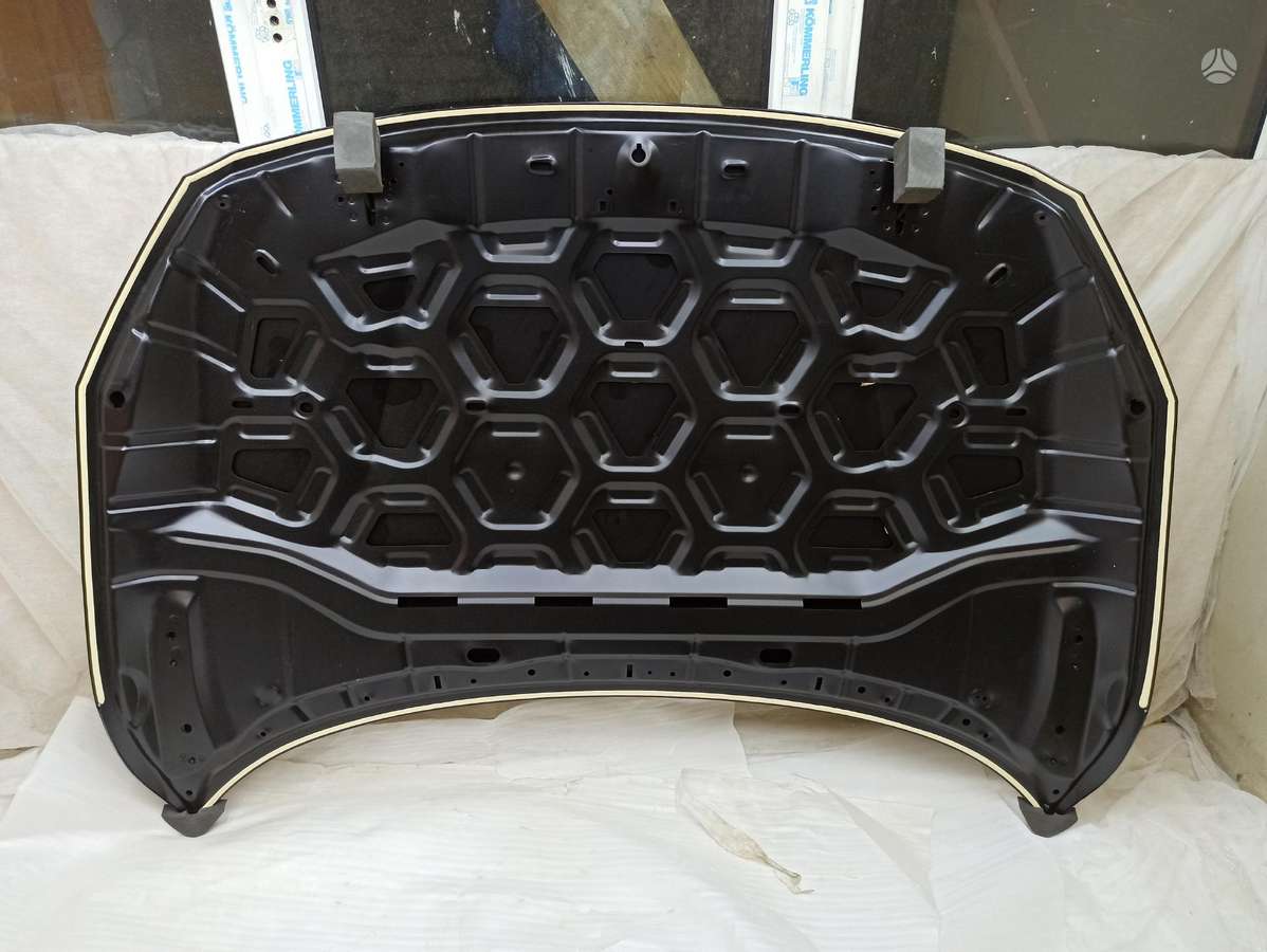 Volvo S60 kėbulo dalys