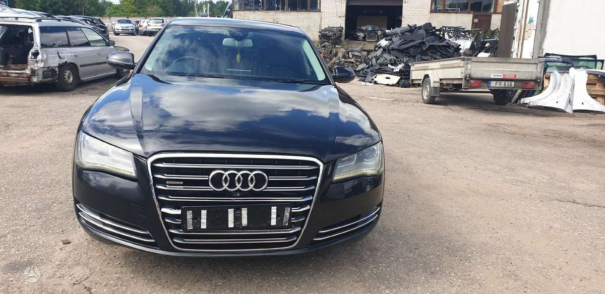 Audi A8