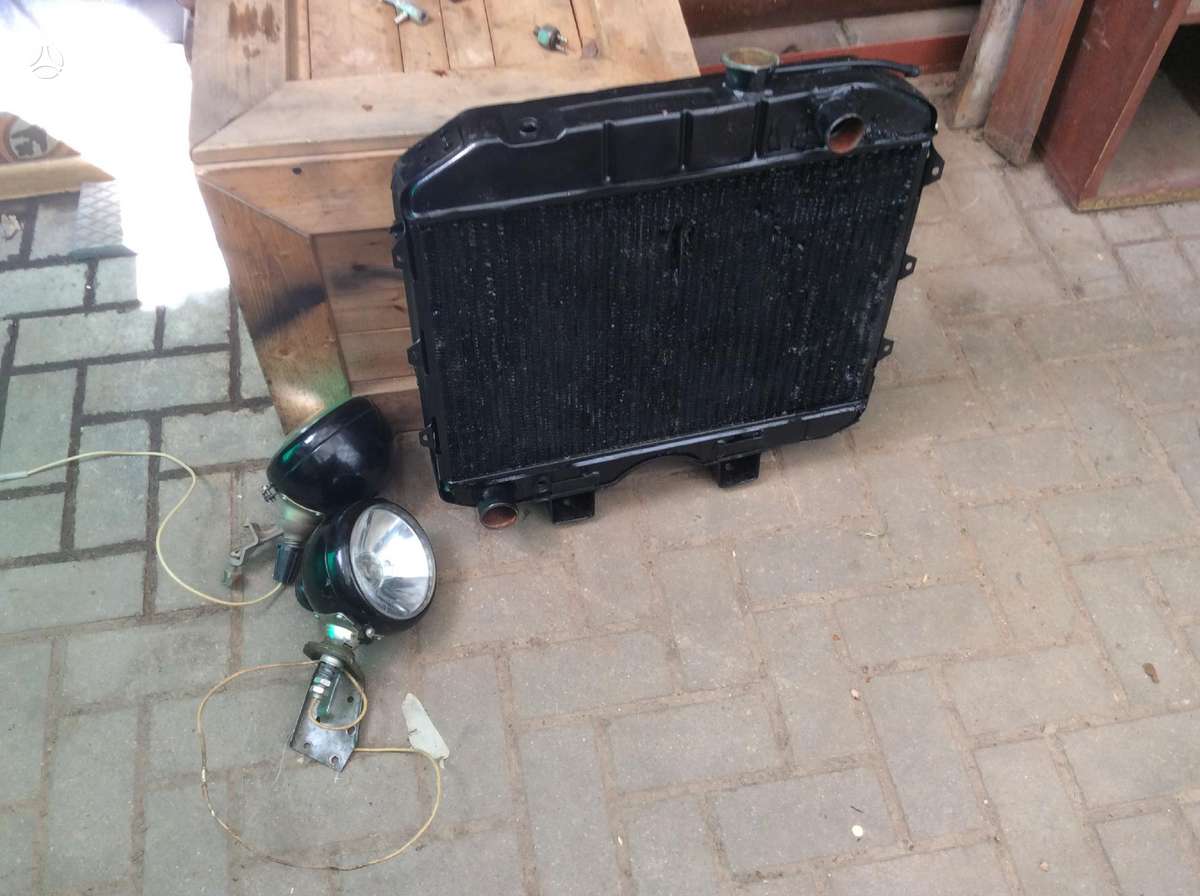 UAZ 469 детали кузова