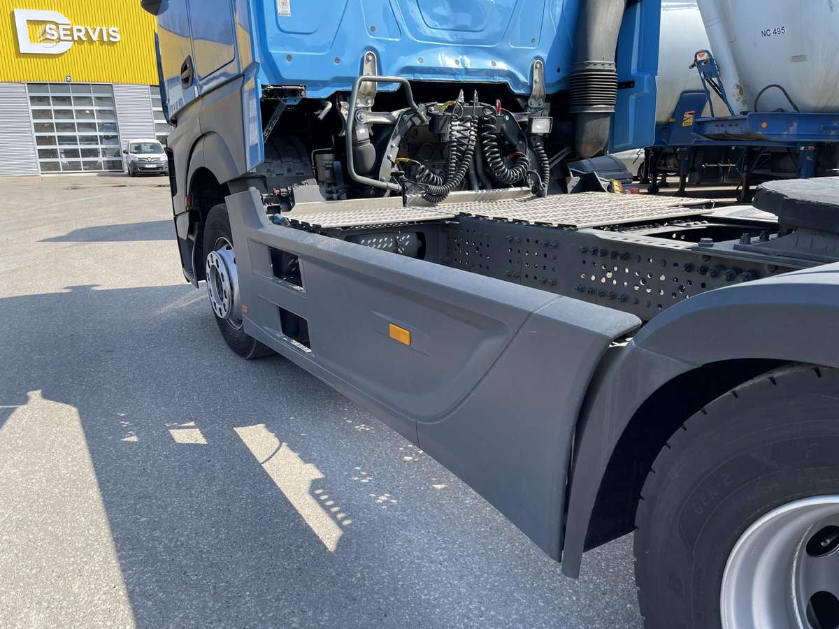 Mercedes-Benz Actros, тягачи