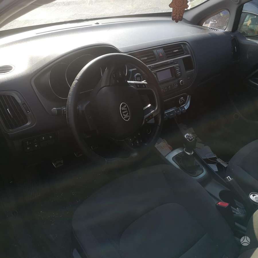 Kia Rio for parts