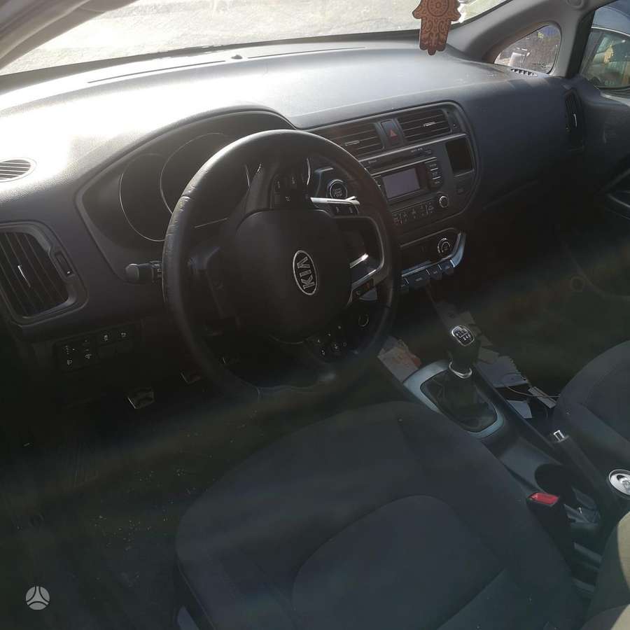 Kia Rio rezerves daļās